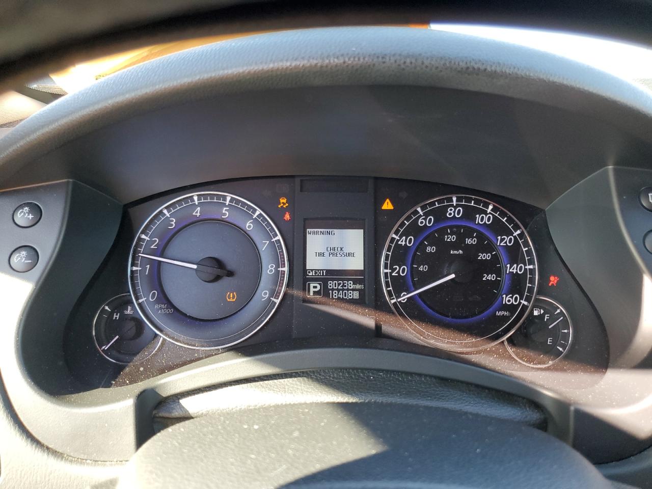 2017 Infiniti QX50 - Image 9