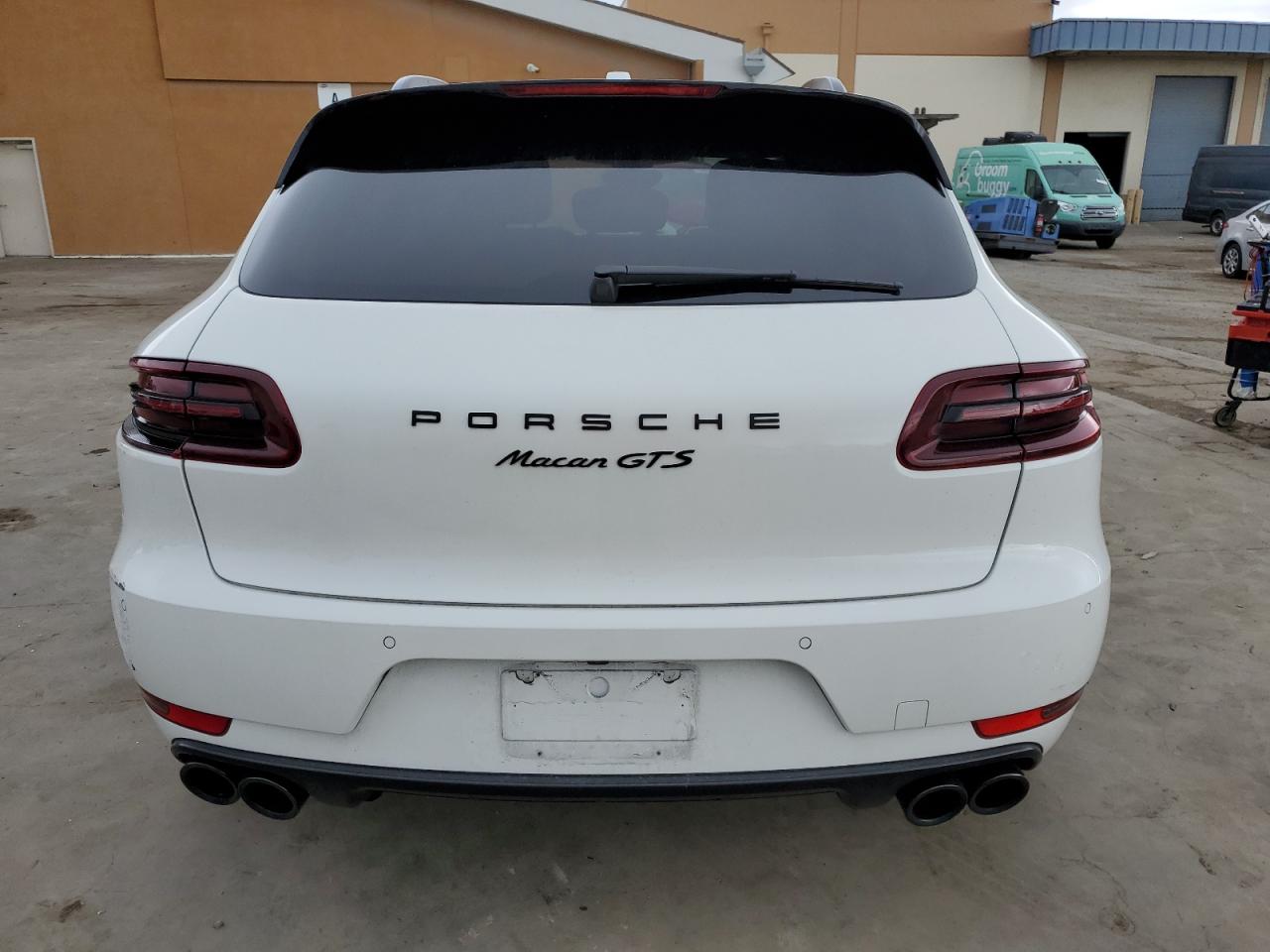2017 Porsche Macan - Image 6