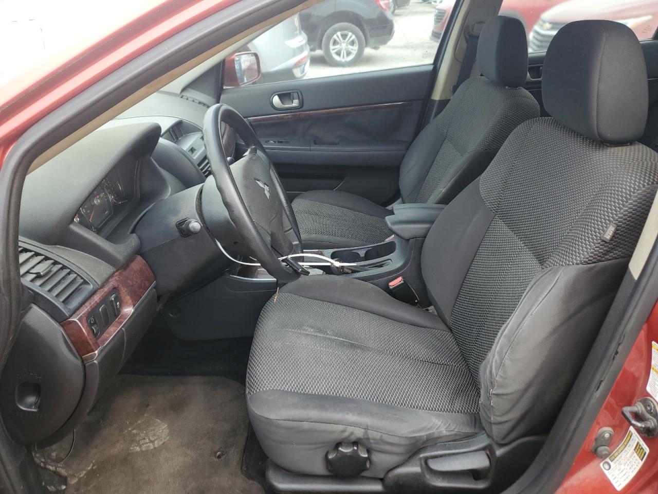 2012 Mitsubishi Galant - Image 7