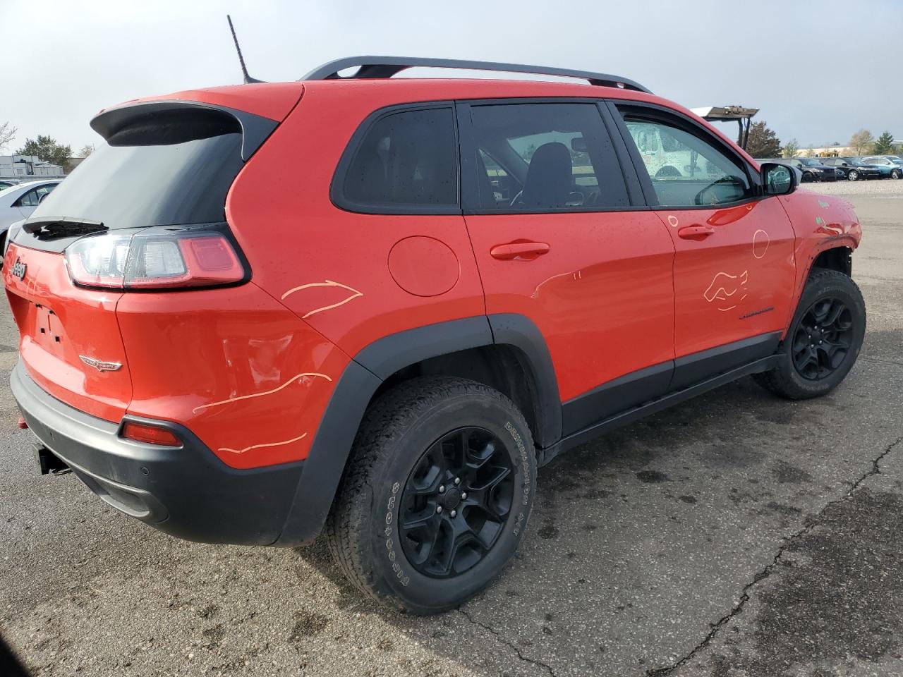 2019 Jeep Cherokee - Image 3