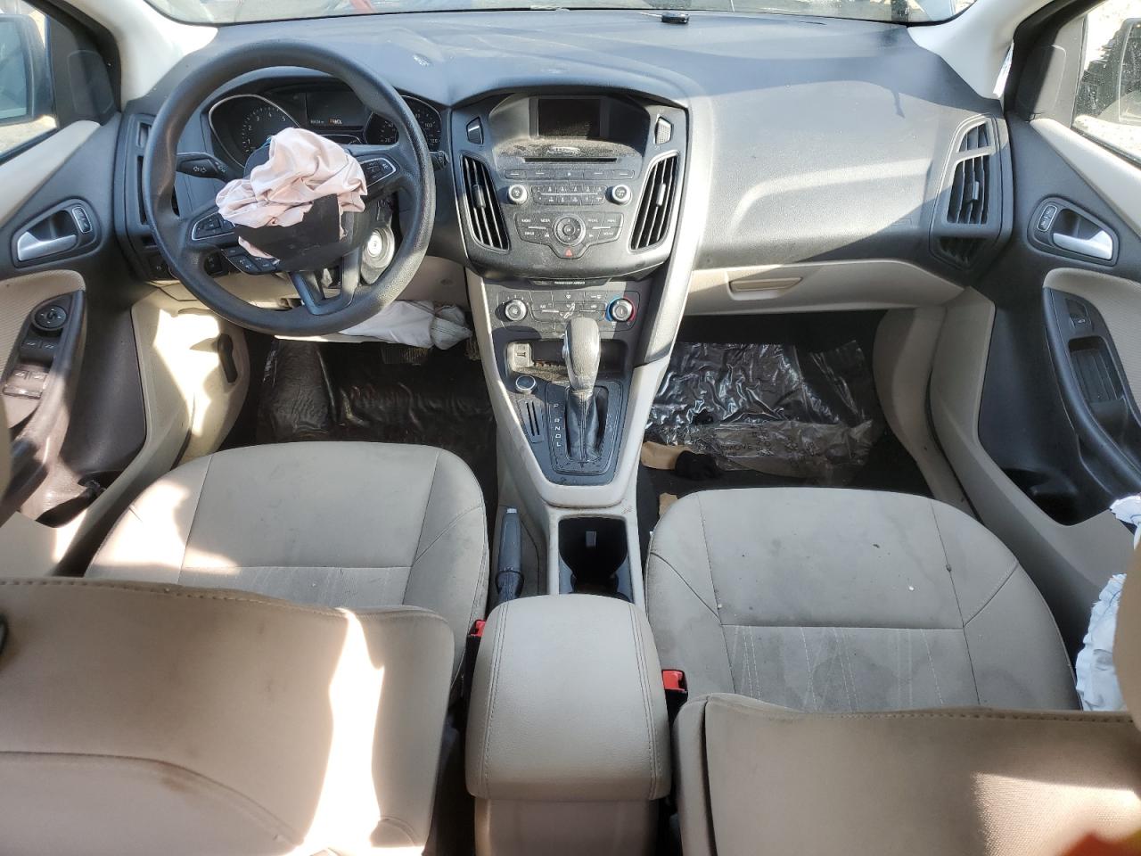 2017 Ford Focus - Image 8