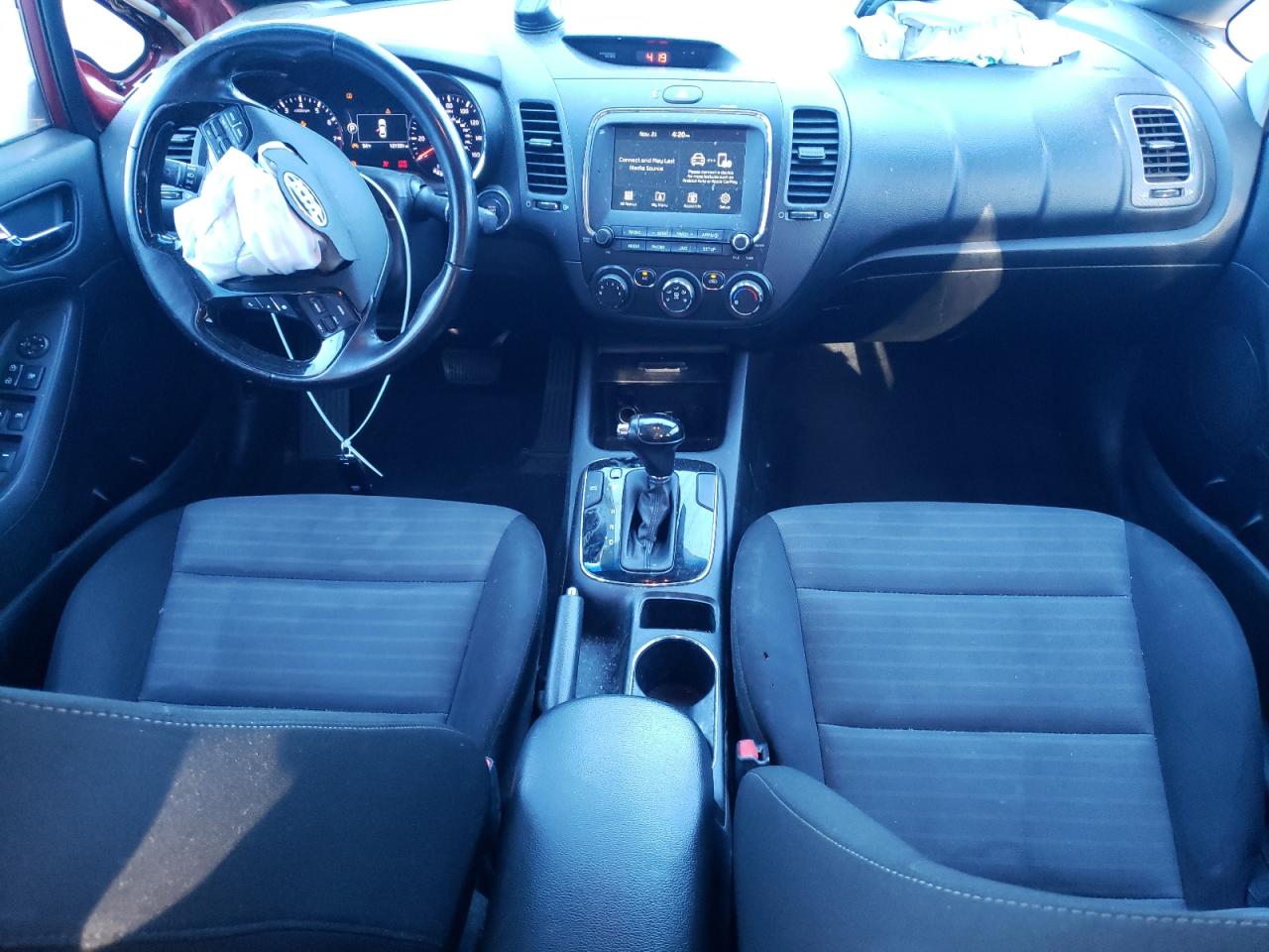 2018 Kia Forte - Image 8