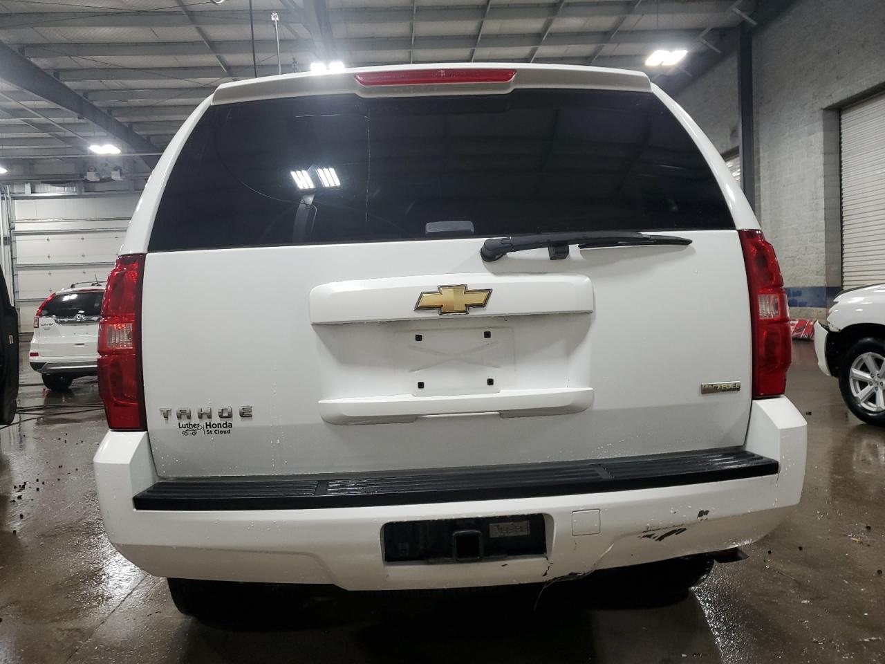 2009 Chevrolet Tahoe - Image 6