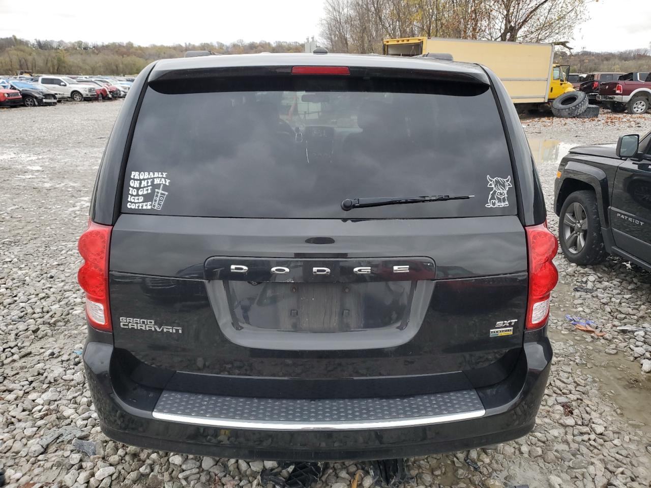 2017 Dodge Caravan - Image 6