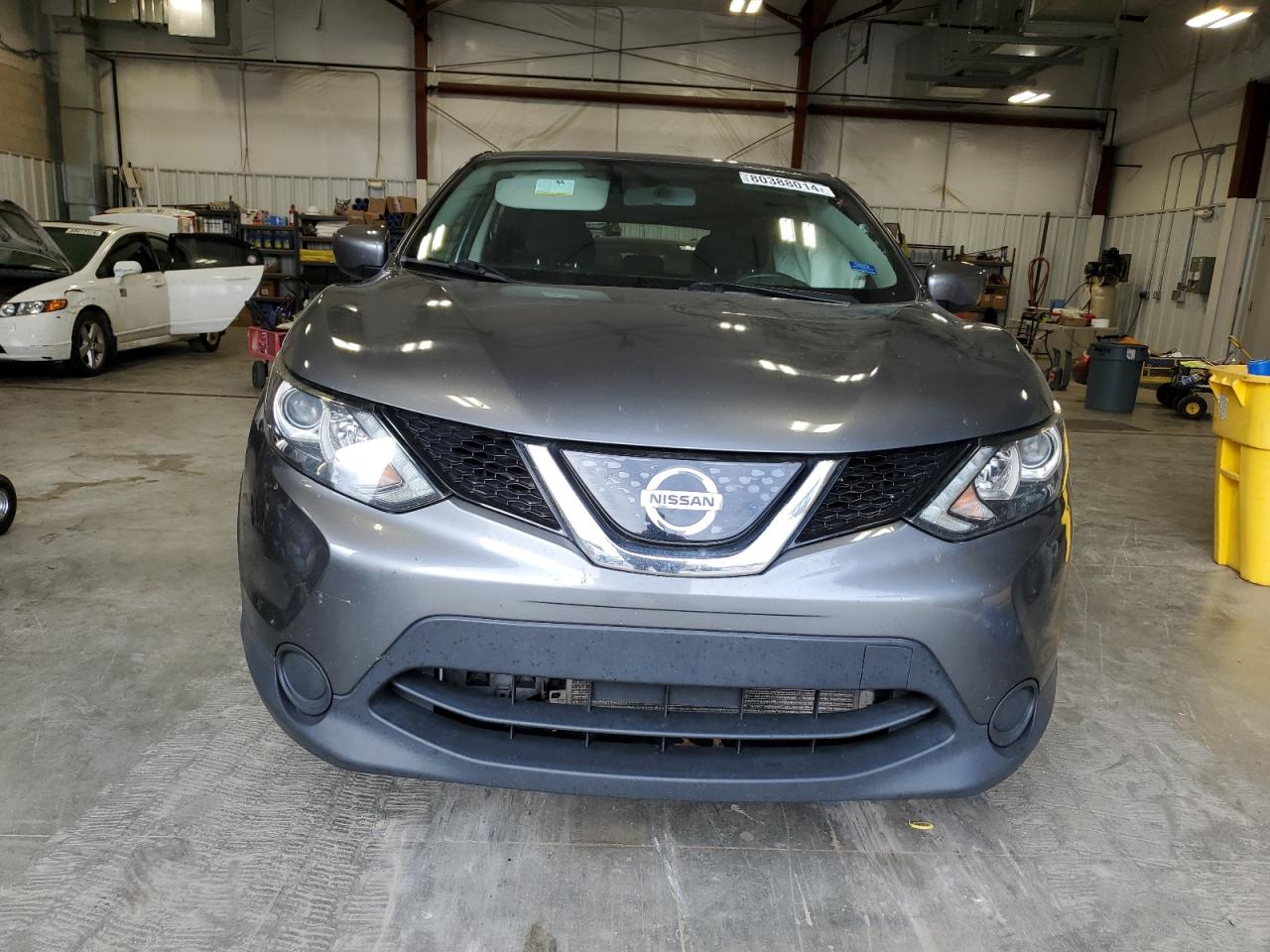 2018 Nissan Rogue - Image 5