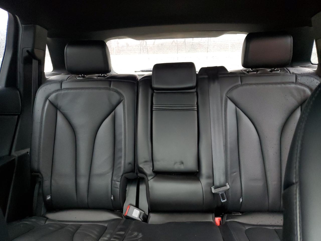 2018 Lincoln MKX - Image 10