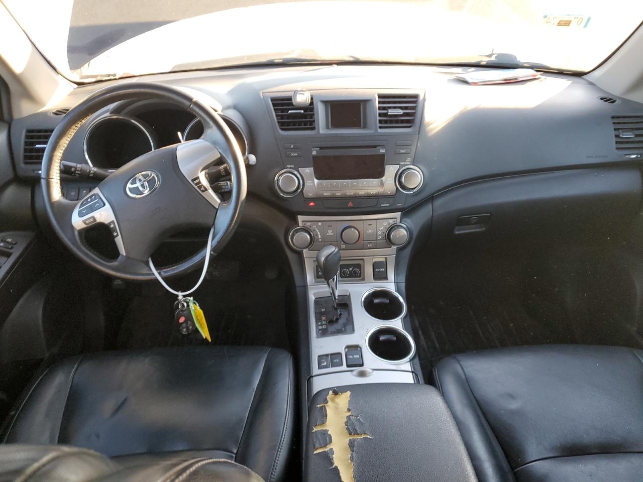 2012 Toyota Highlander - Image 8
