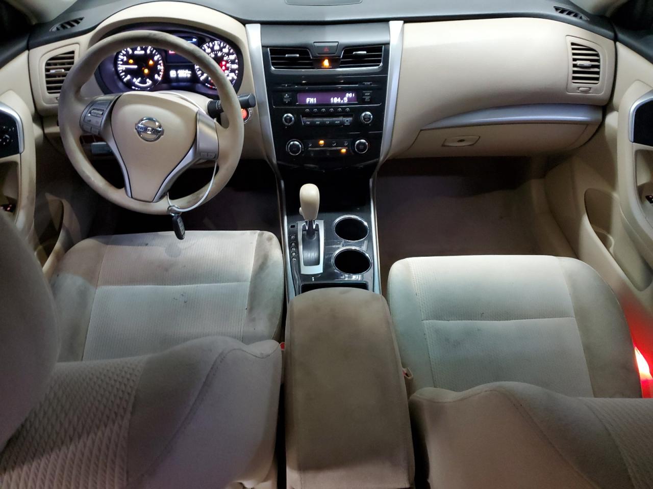 2013 Nissan Altima - Image 8
