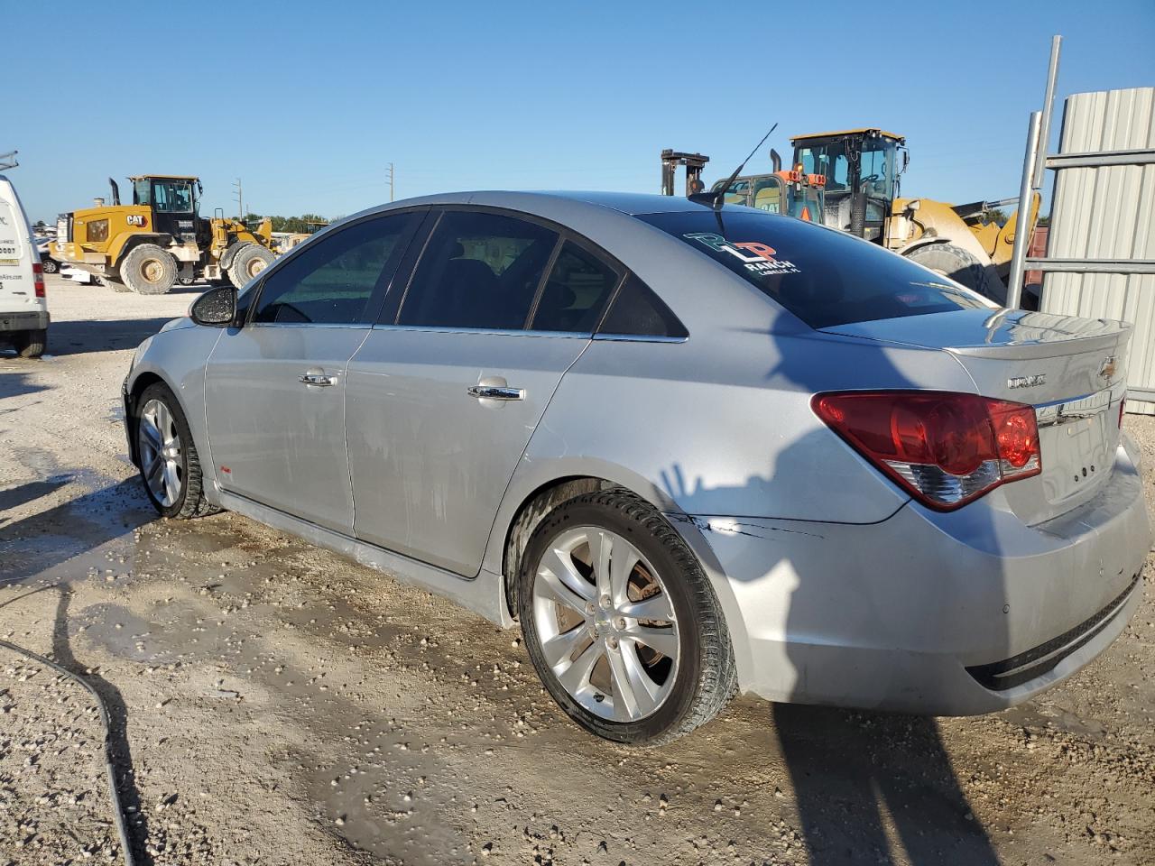 2012 Chevrolet Cruze - Image 2