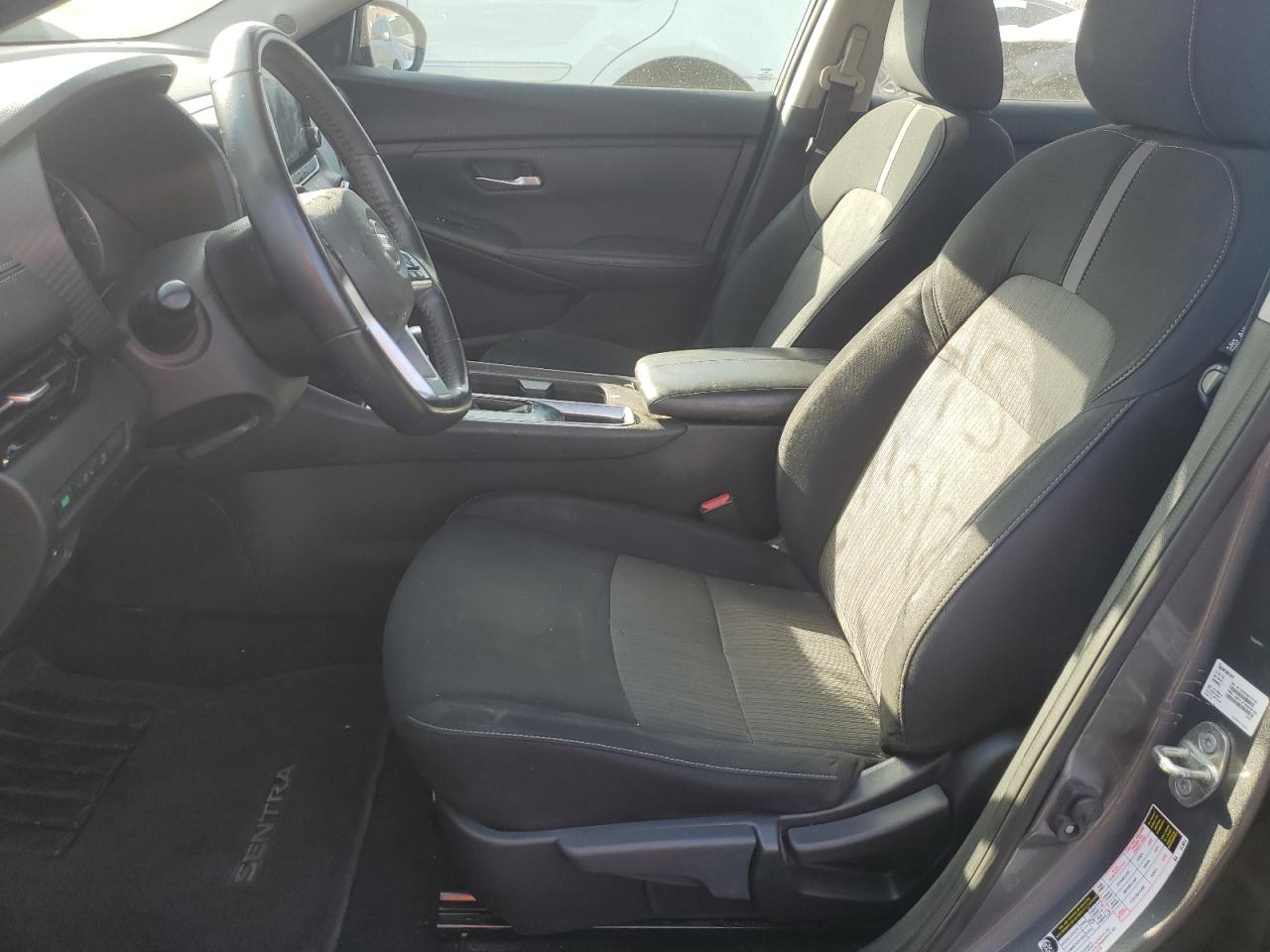 2020 Nissan Sentra - Image 7