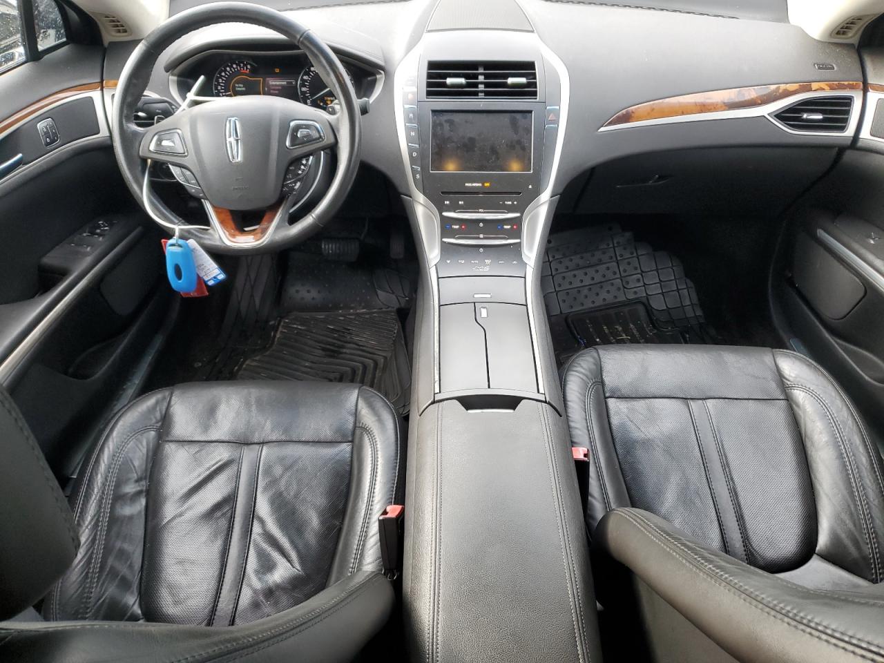 2014 Lincoln MKZ - Image 8