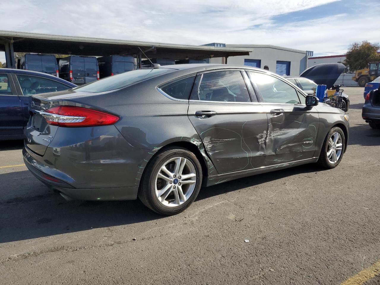 2018 Ford Fusion - Image 3