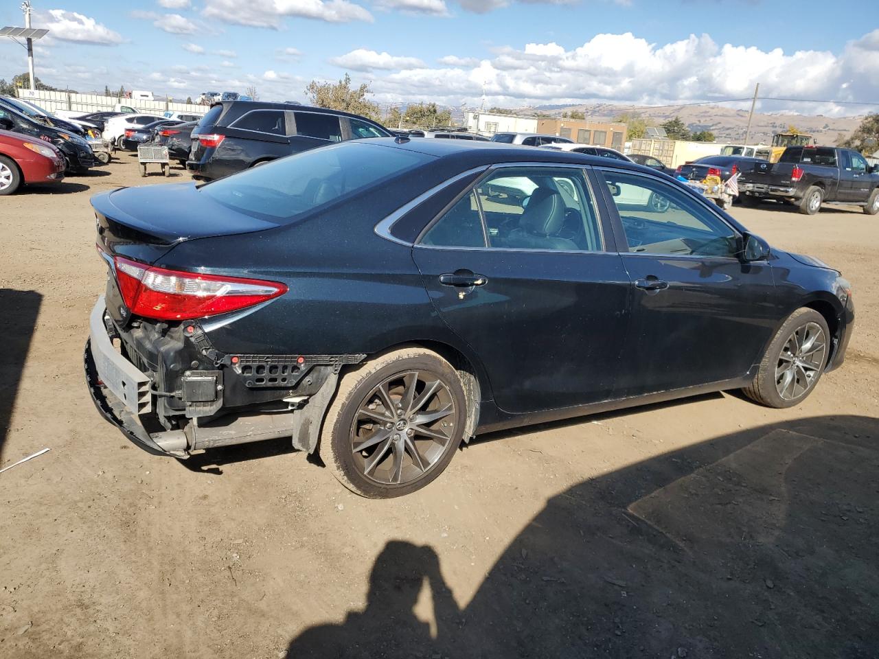 2015 Toyota Camry - Image 3