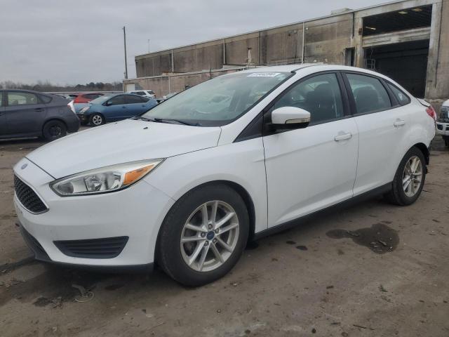 2016 Ford Focus Se იყიდება Fredericksburg-ში, VA - Rear End