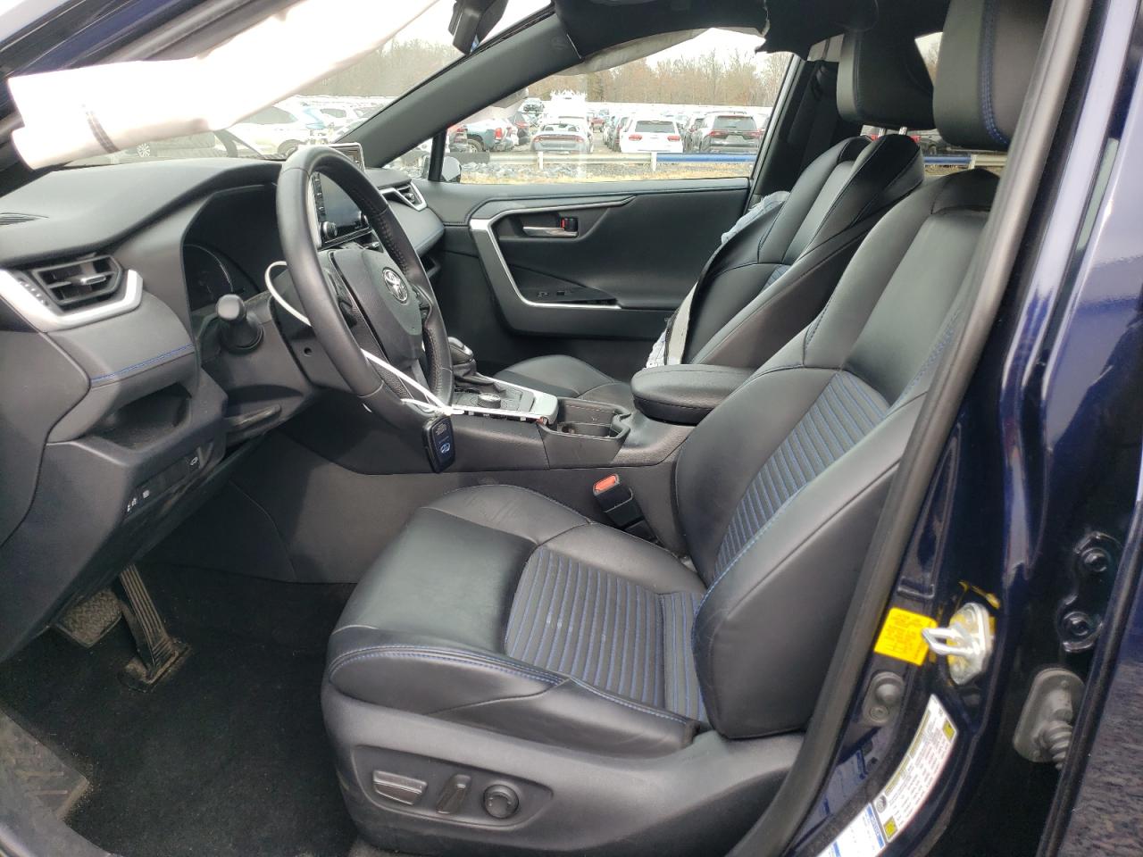 2019 Toyota RAV 4 - Image 7