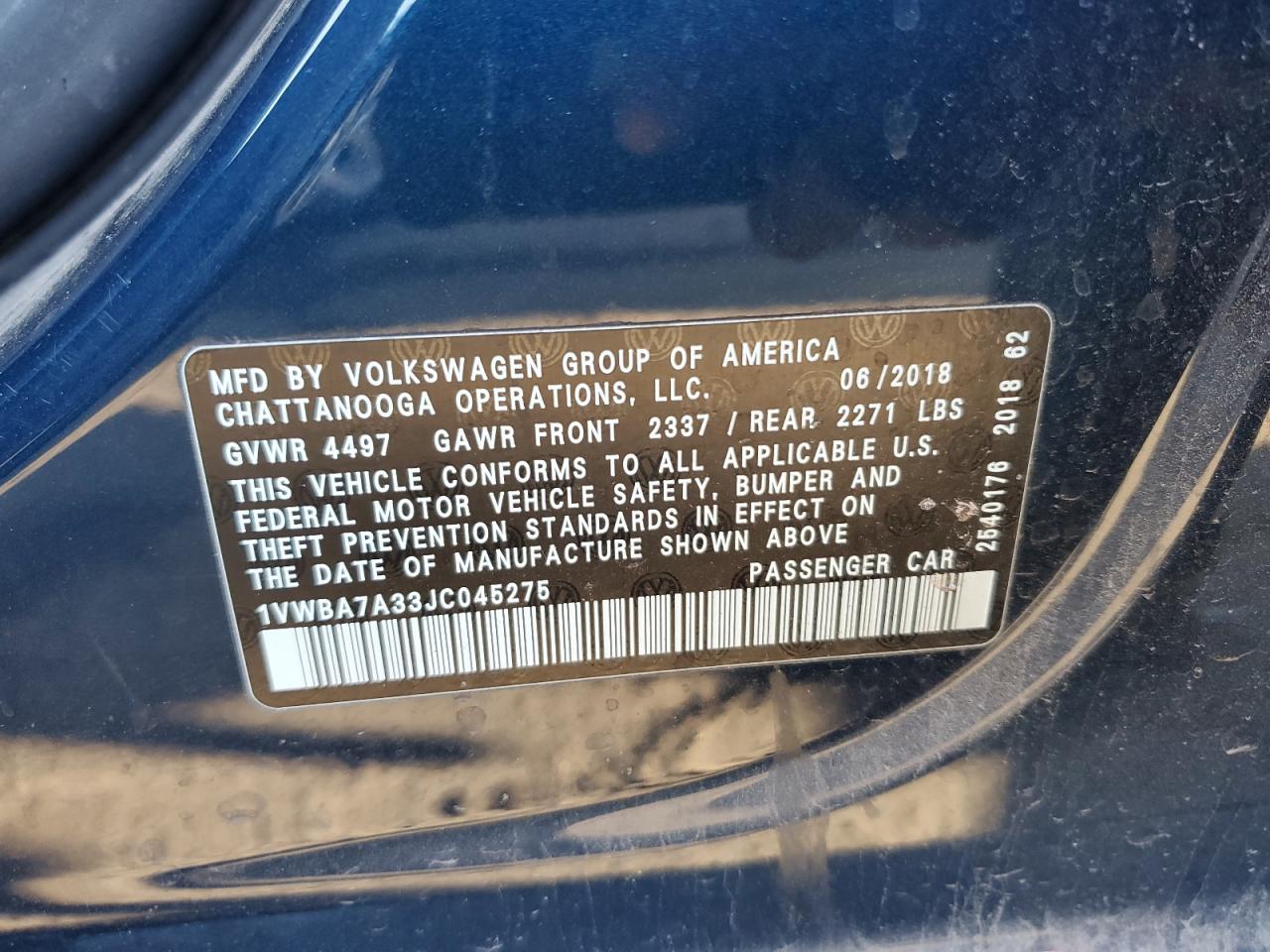 2018 Volkswagen Passat - Image 12