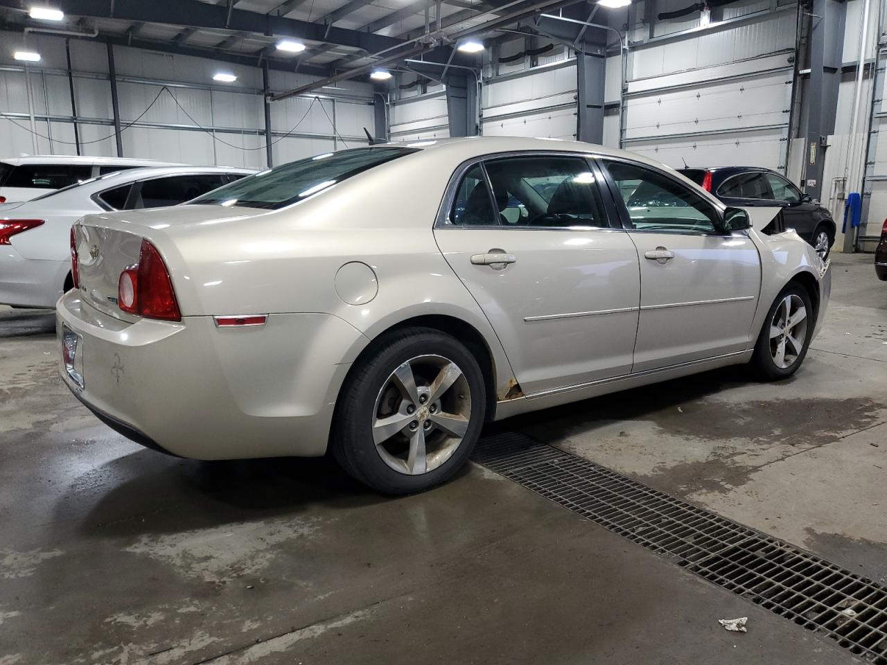 2011 Chevrolet Malibu - Image 3