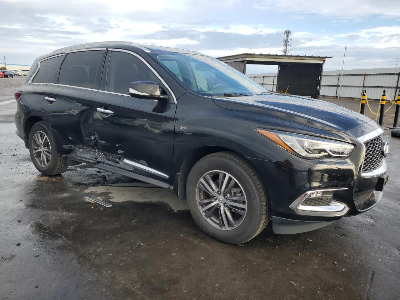 VIN 5N1DL0MNXKC531895 2019 INFINITI QX60 no.4