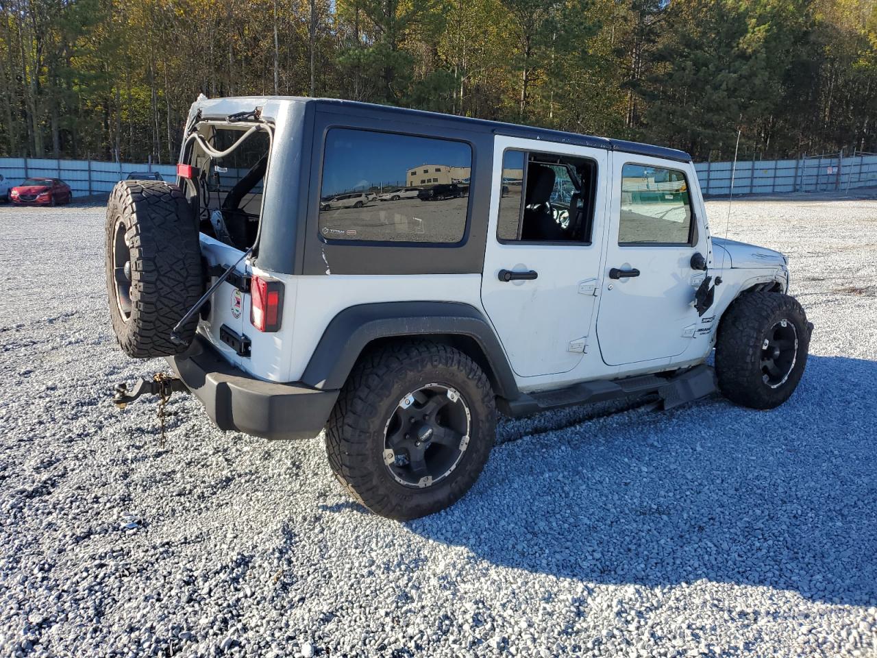 VIN 1C4BJWDG3EL140596 2014 JEEP WRANGLER no.3