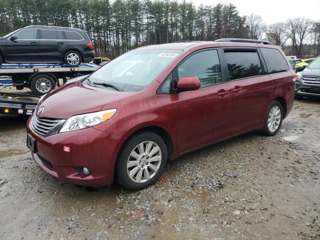 2011 Toyota Sienna Xle na sprzedaż w North Billerica, MA - Normal Wear