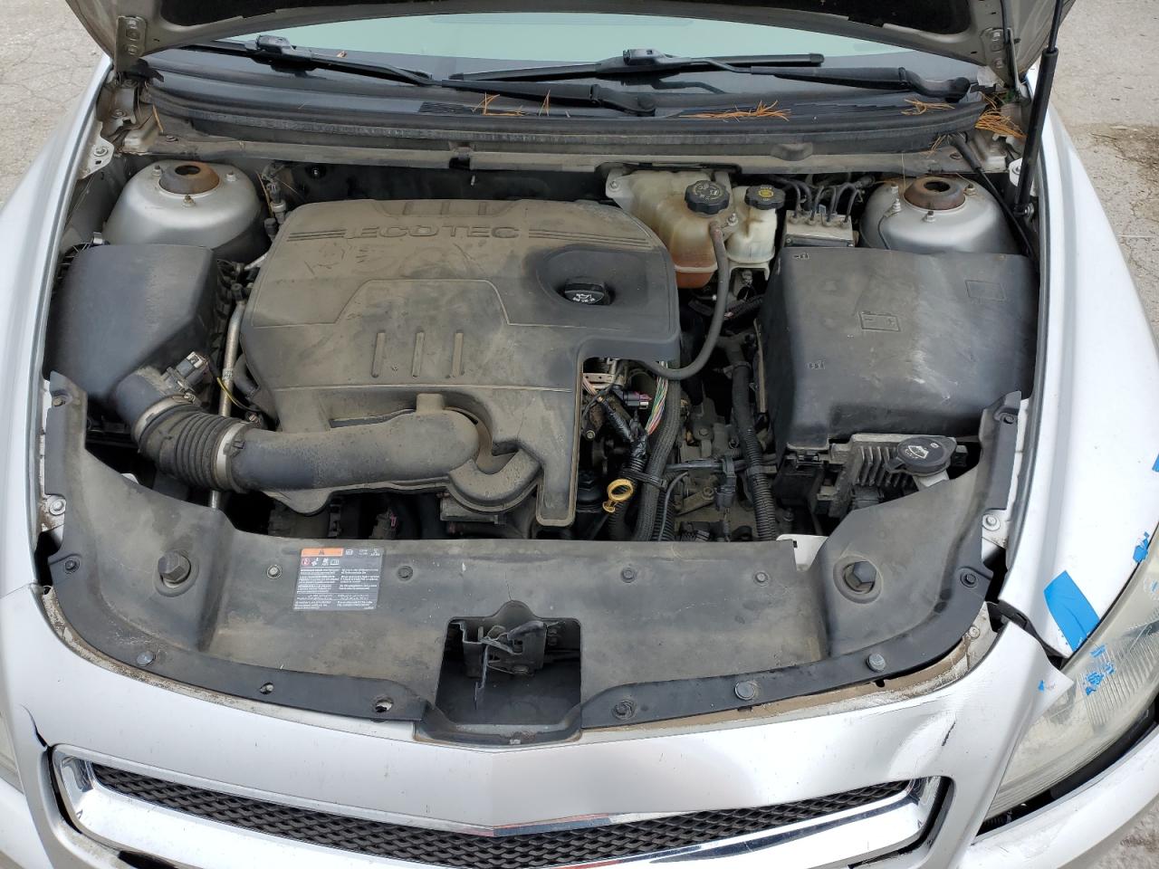 2012 Chevrolet Malibu - Image 11