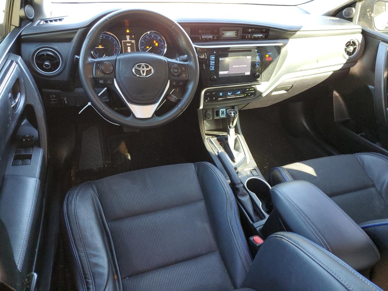 2018 Toyota Corolla - Image 8