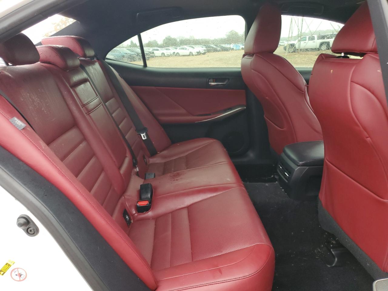 2014 Lexus IS - Image 10