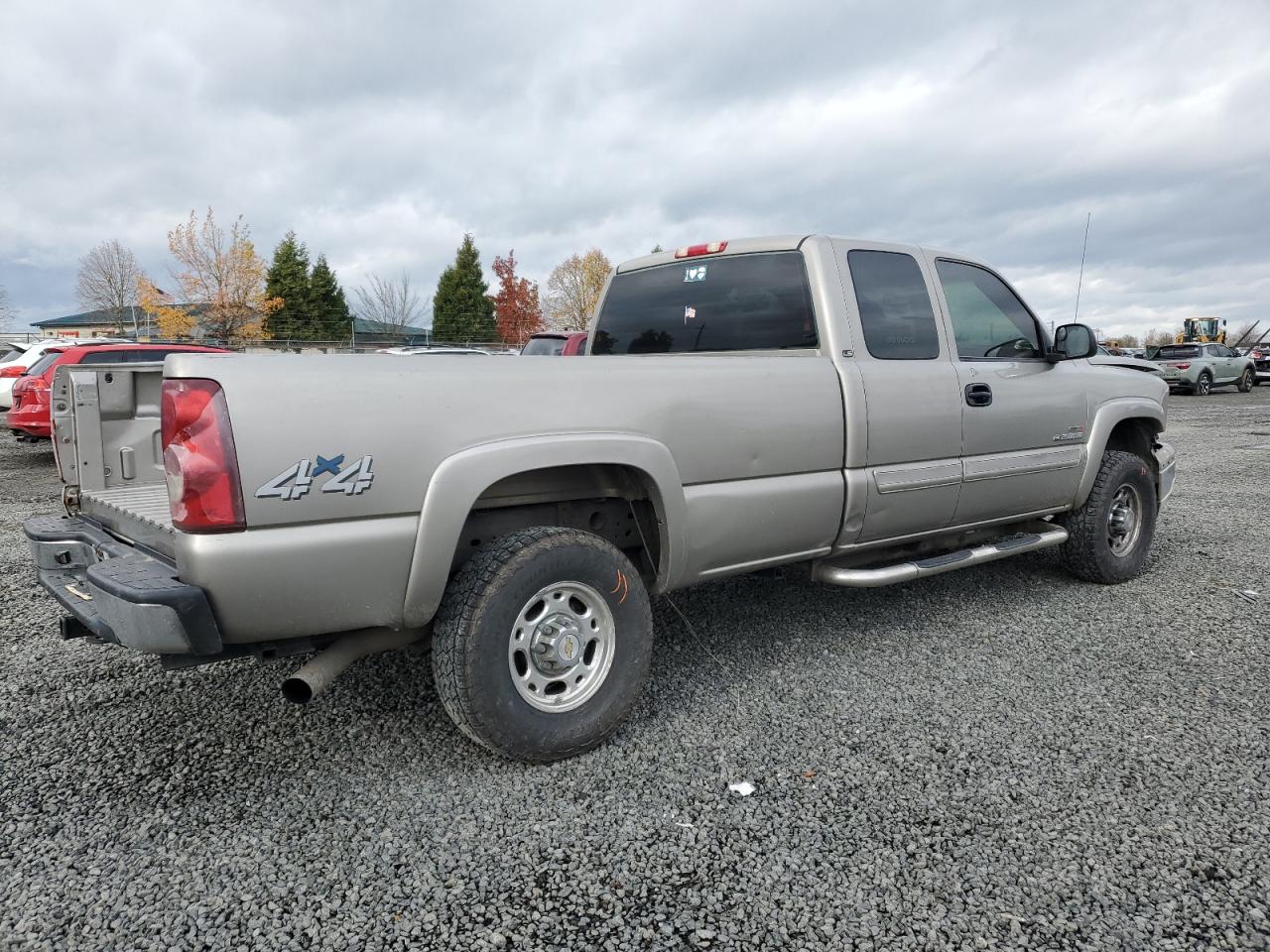 2003 Chevrolet Silverado - Image 3