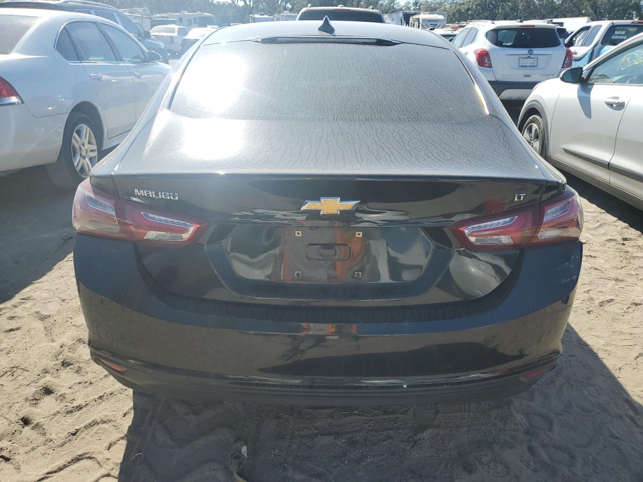 2019 Chevrolet Malibu - Image 6