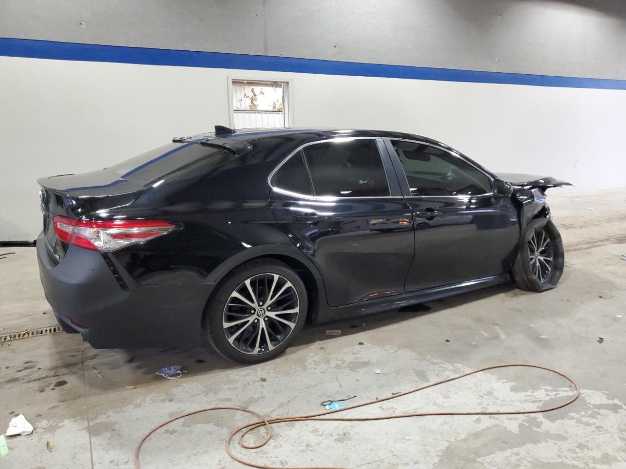 2019 Toyota Camry - Image 3