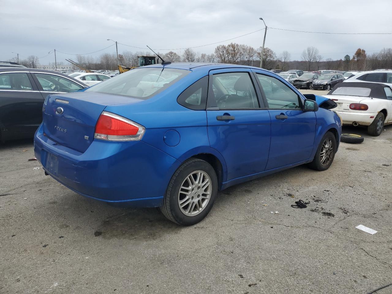 2010 Ford Focus - Image 3