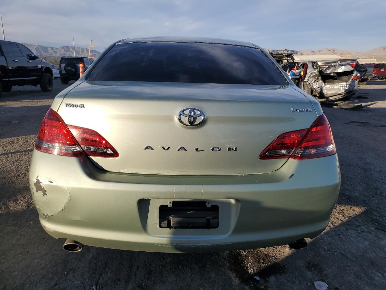 2008 Toyota Avalon Xl VIN: 4T1BK36B58U302171 Lot: 82032084