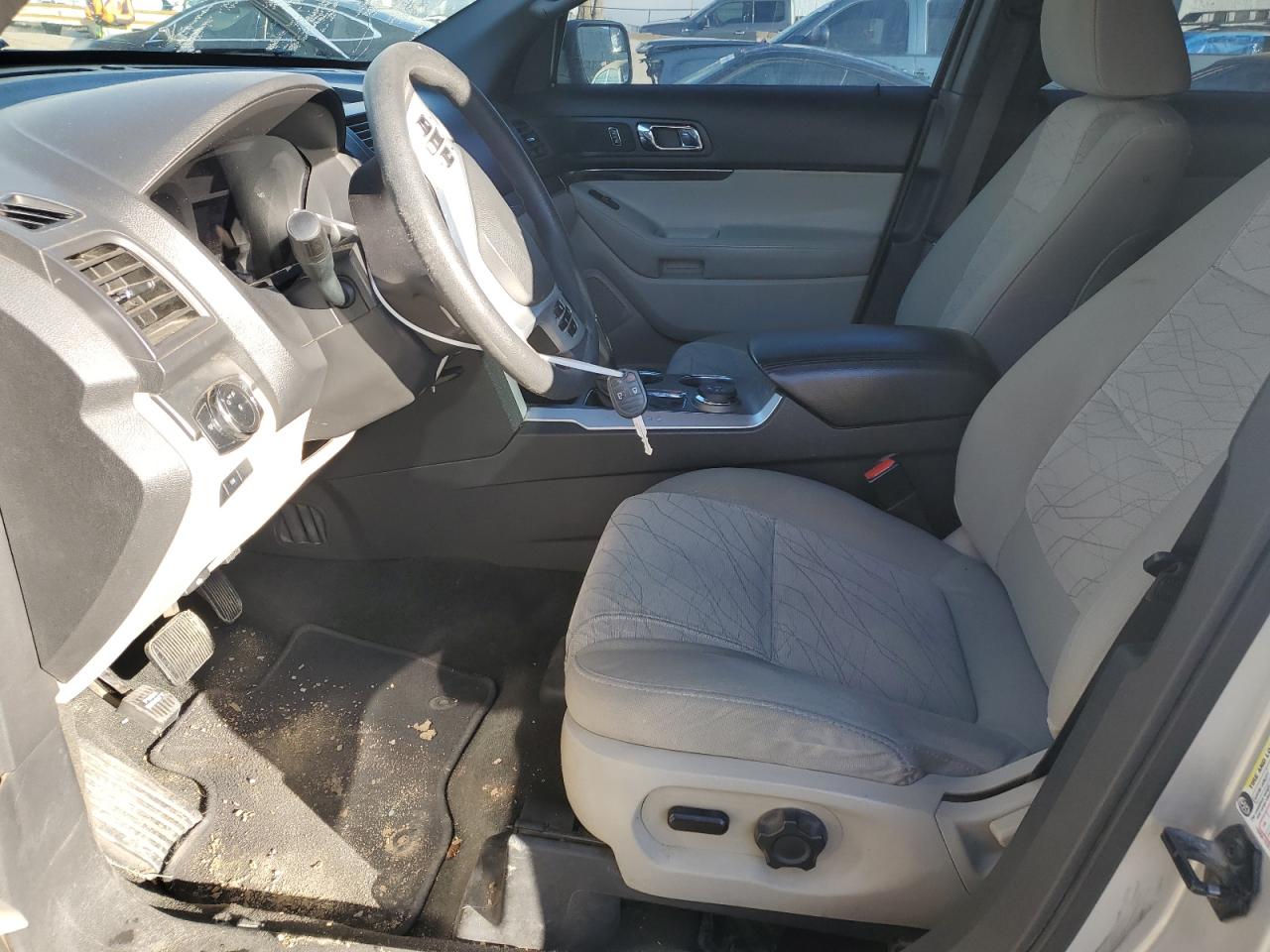 2011 Ford Explorer - Image 7