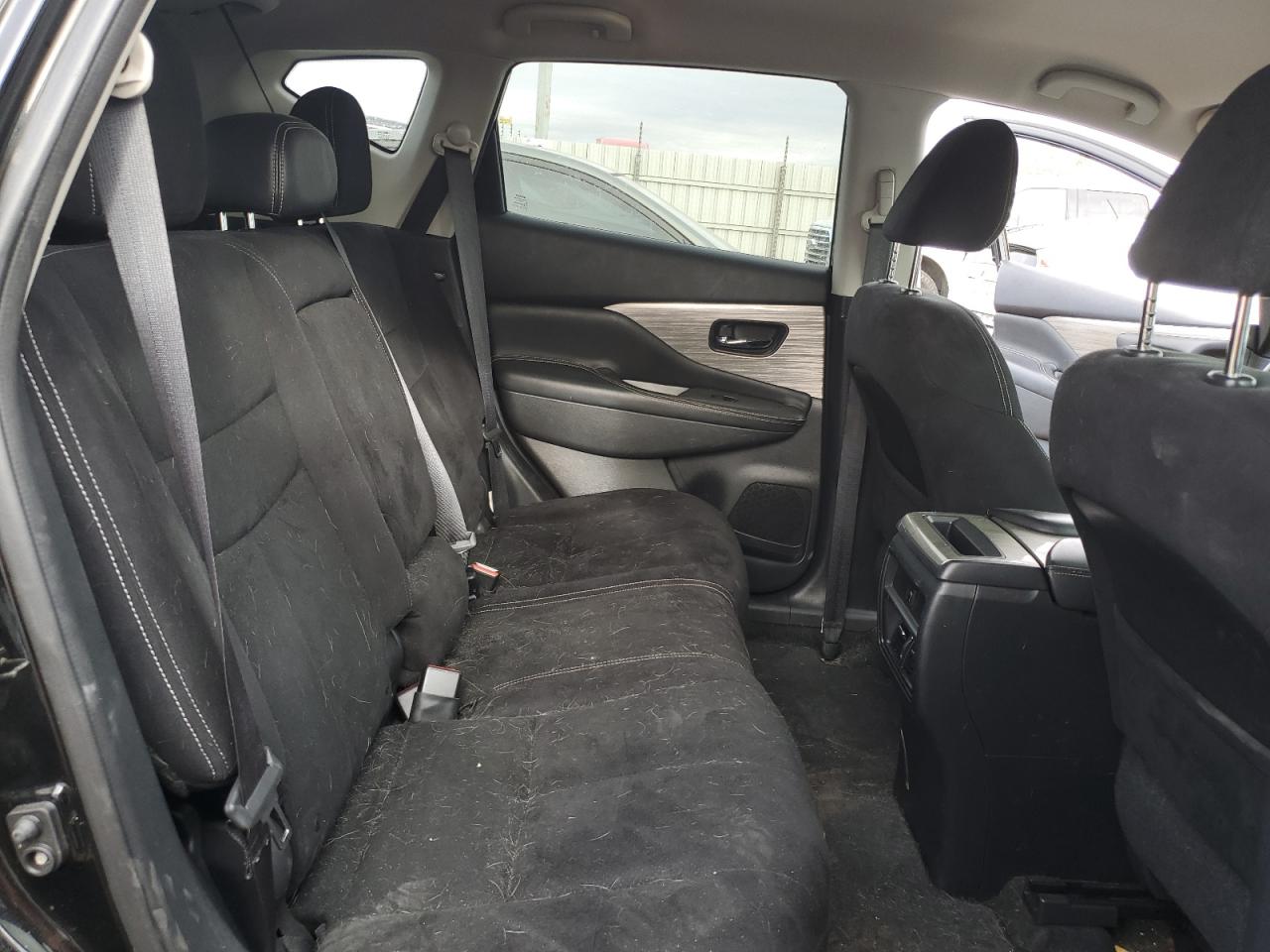 2016 Nissan Murano - Image 11