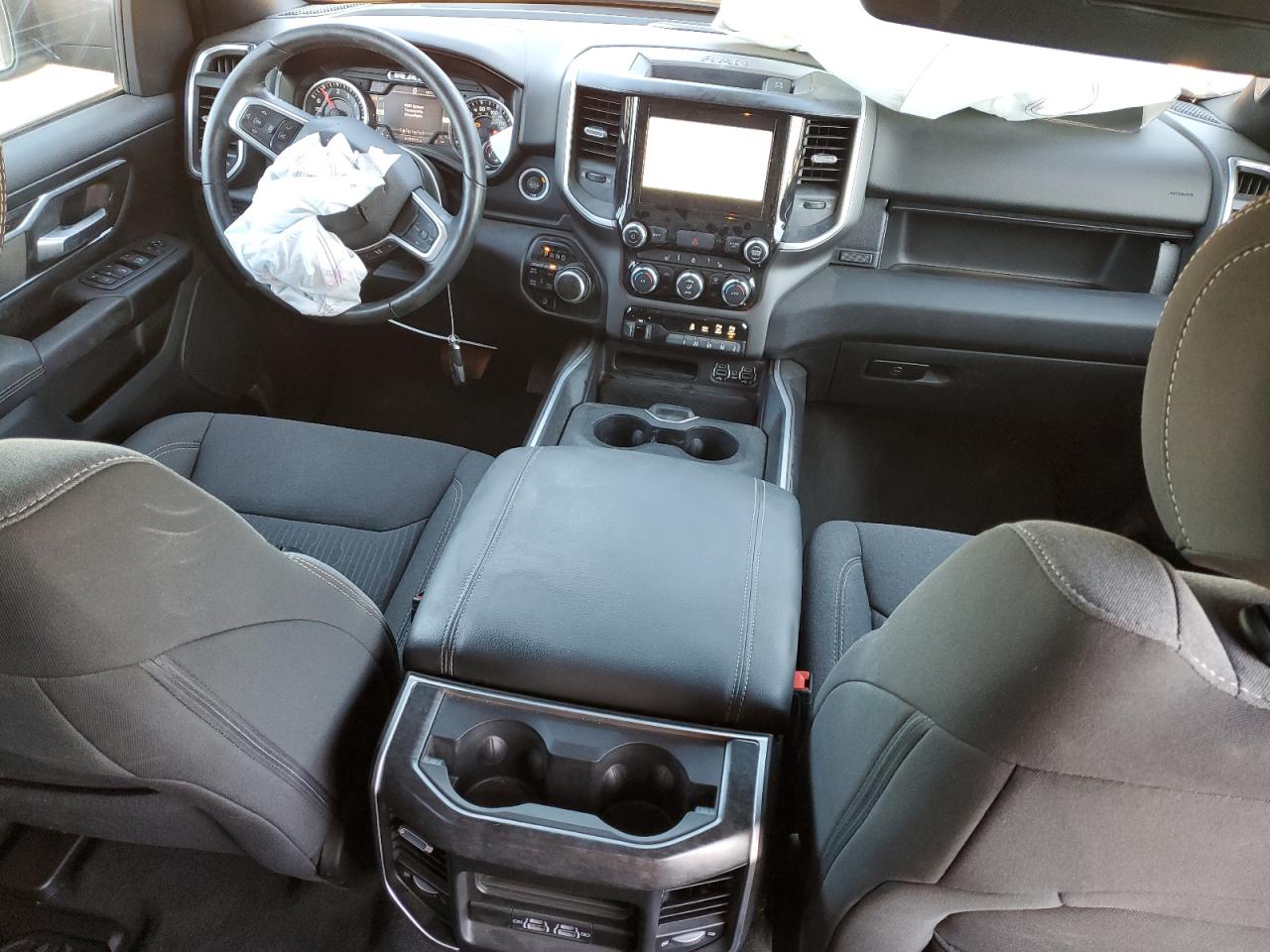 2022 RAM 1500 - Image 8