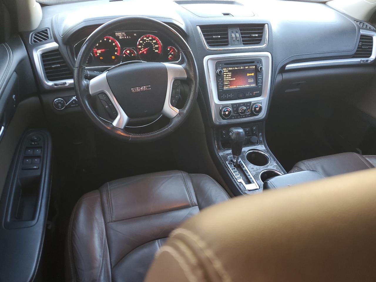 2016 GMC Acadia - Image 8