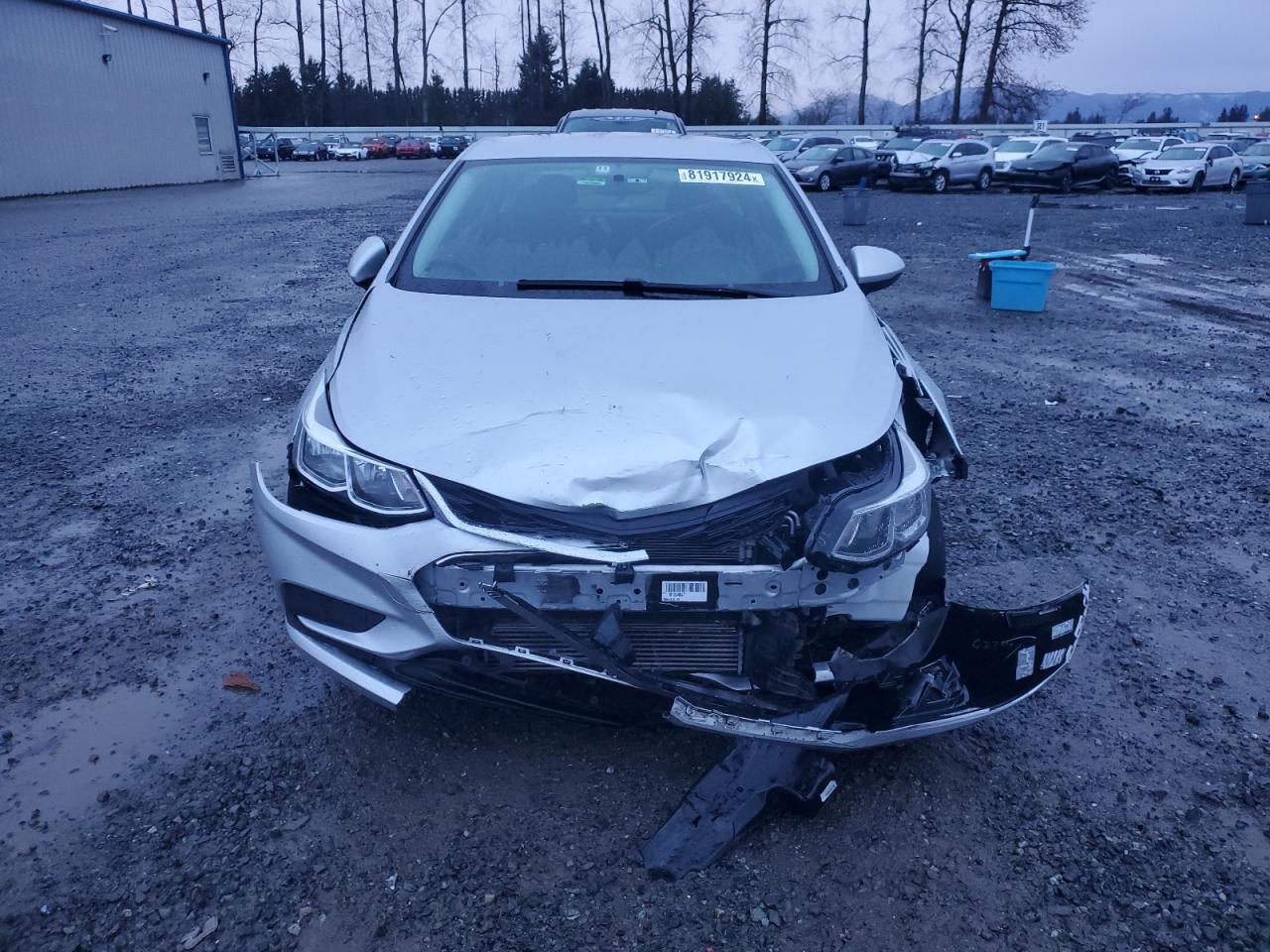 2018 Chevrolet Cruze - Image 5
