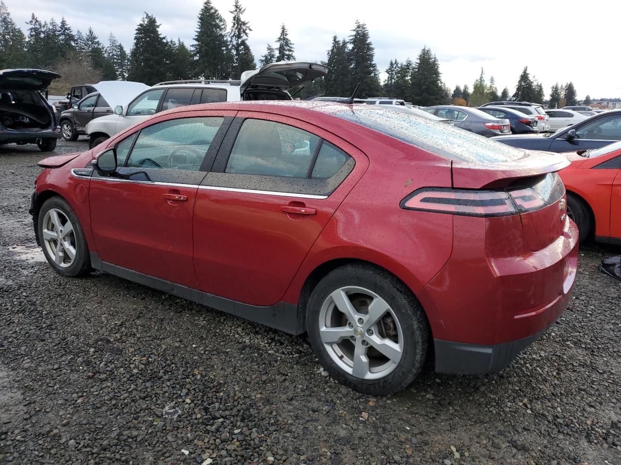 2014 Chevrolet Volt - Image 2