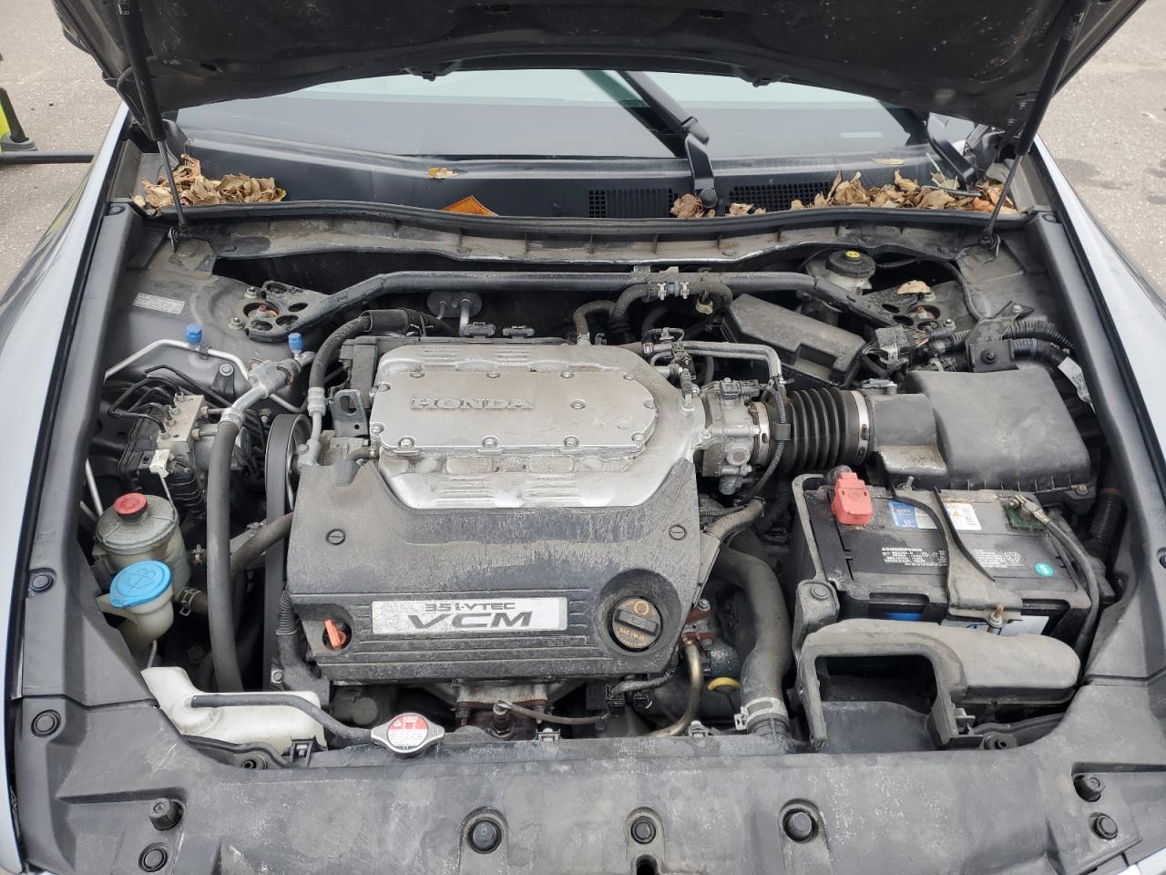2012 Honda Accord - Image 11