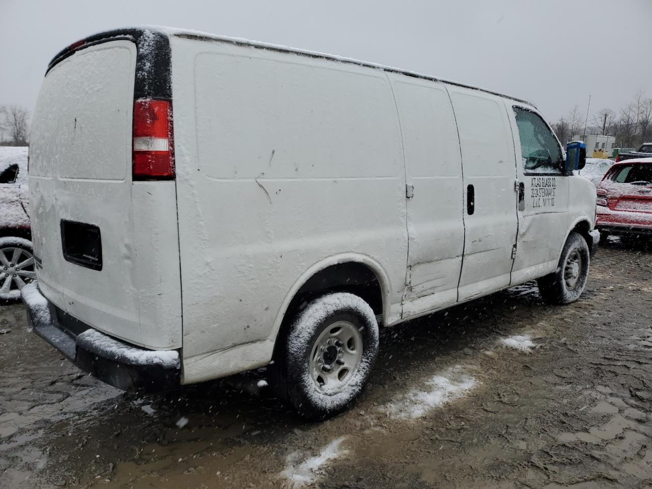 VIN 1GCWGAFFXG1319644 2016 CHEVROLET EXPRESS no.3