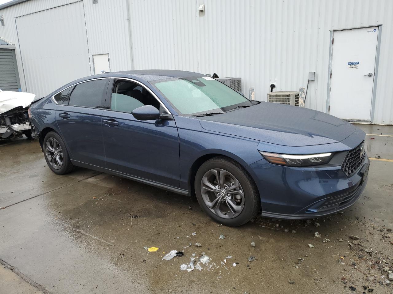 VIN 1HGCY1F32PA039675 2023 HONDA ACCORD no.4