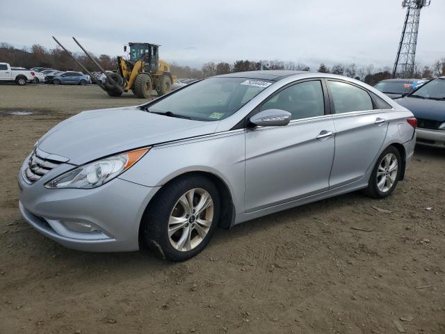  HYUNDAI SONATA 2012 Серебристый