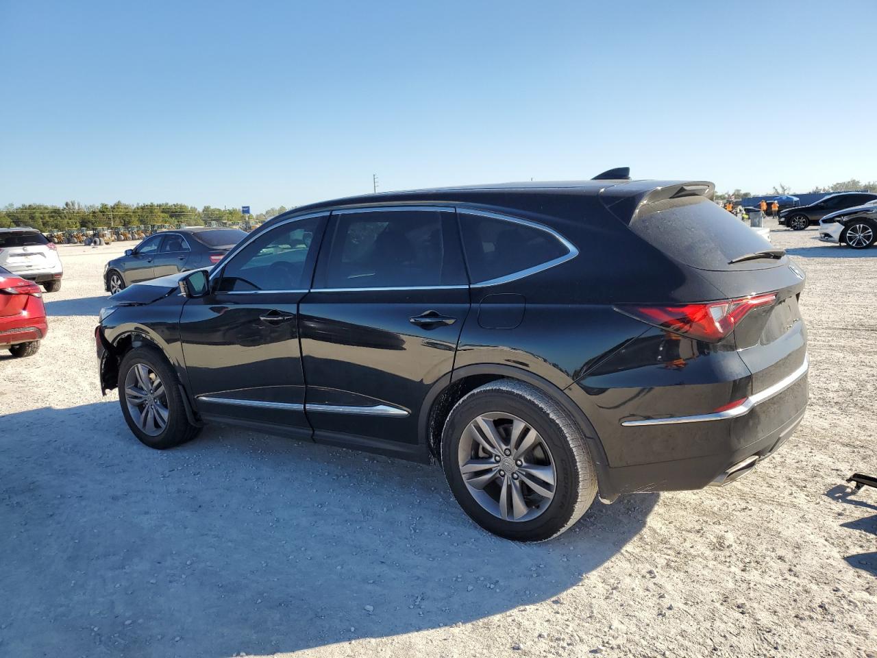 2022 Acura MDX - Image 2