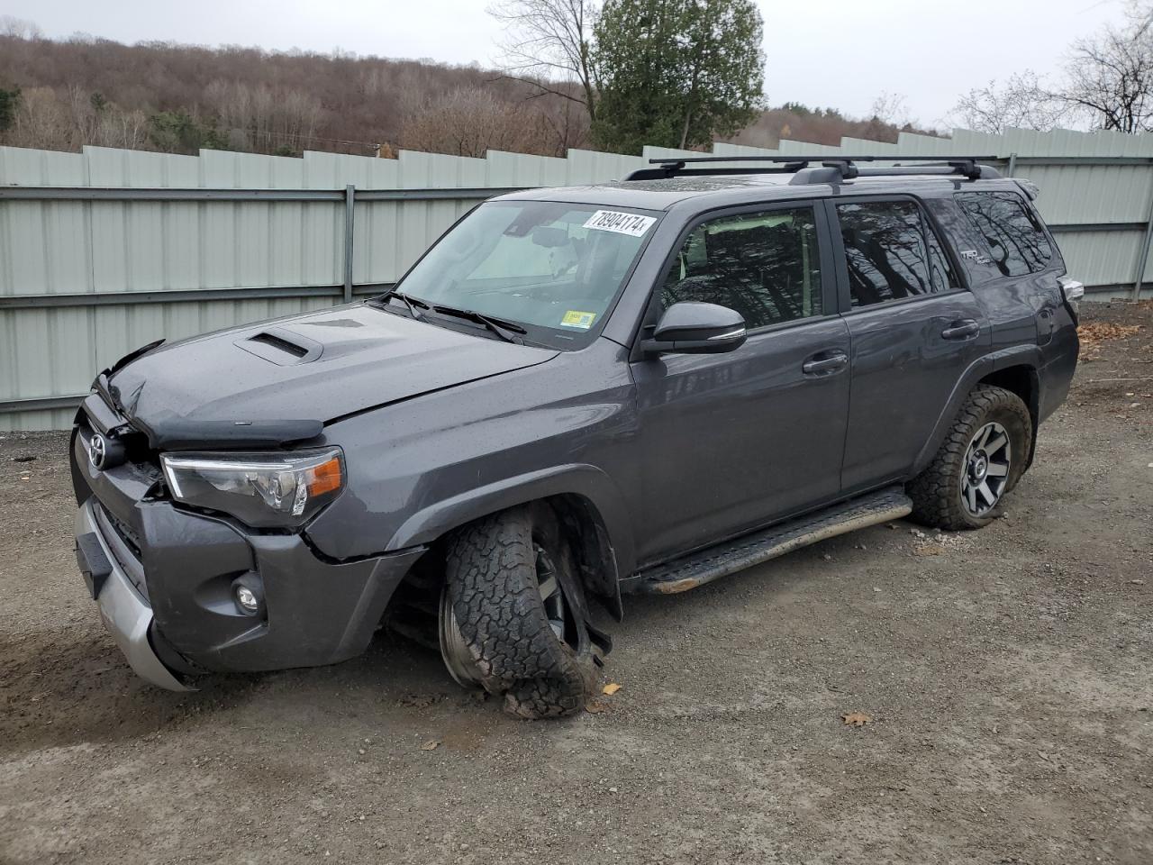 2023 TOYOTA 4RUNNER SE