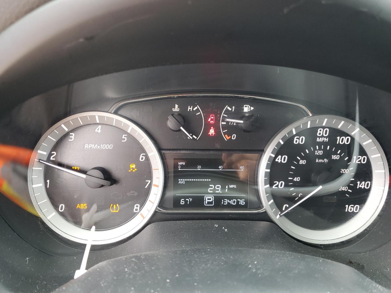 2015 Nissan Sentra - Image 9