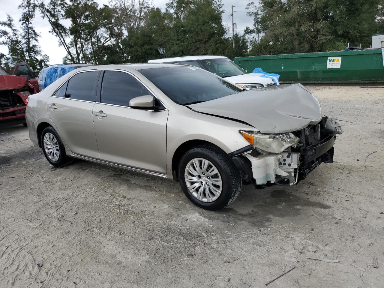 VIN 4T1BF1FK8DU242194 2013 TOYOTA CAMRY no.4