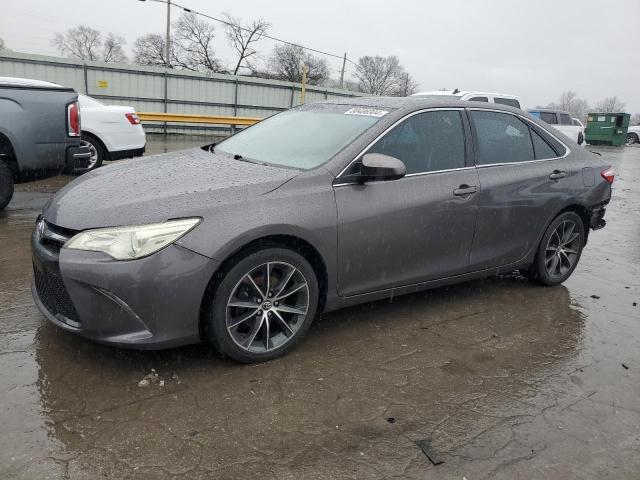  TOYOTA CAMRY 2015 Szary