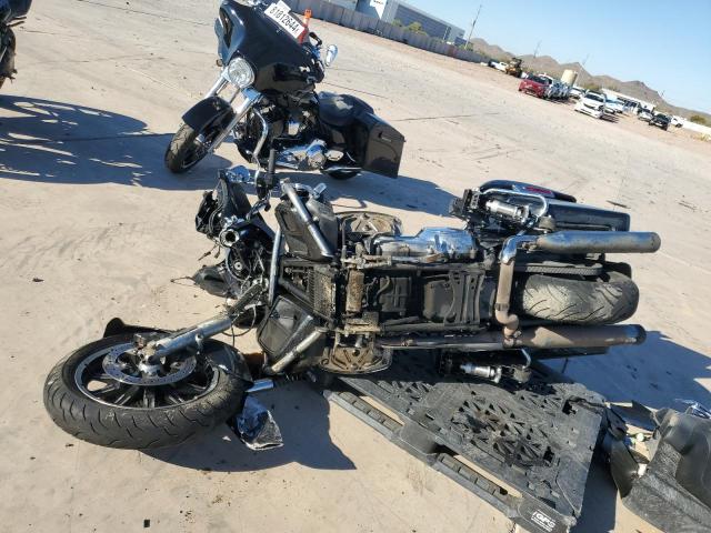  HARLEY-DAVIDSON FL 2017 Черный