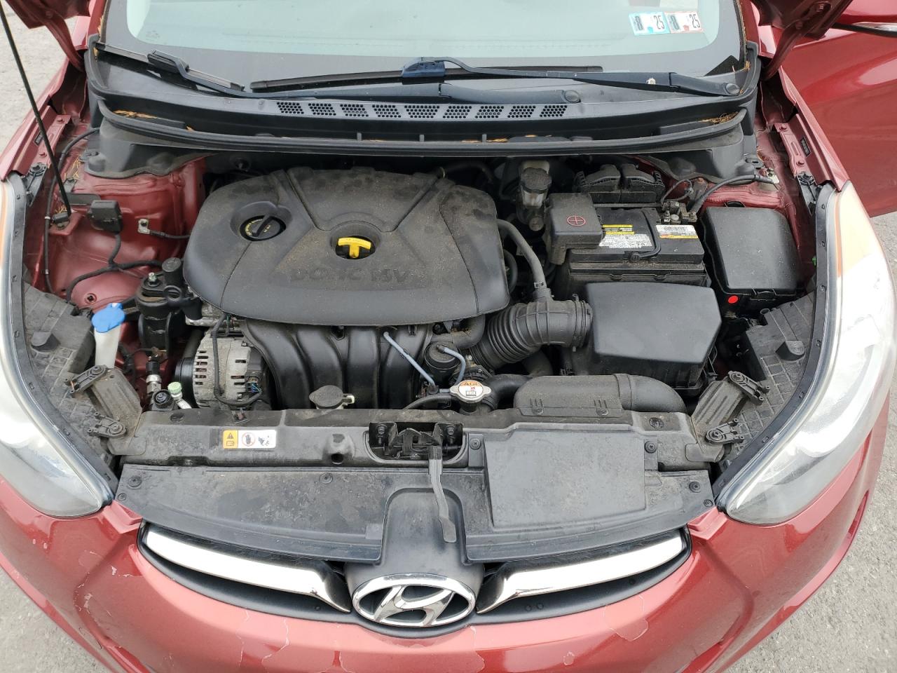 2013 Hyundai Elantra - Image 11