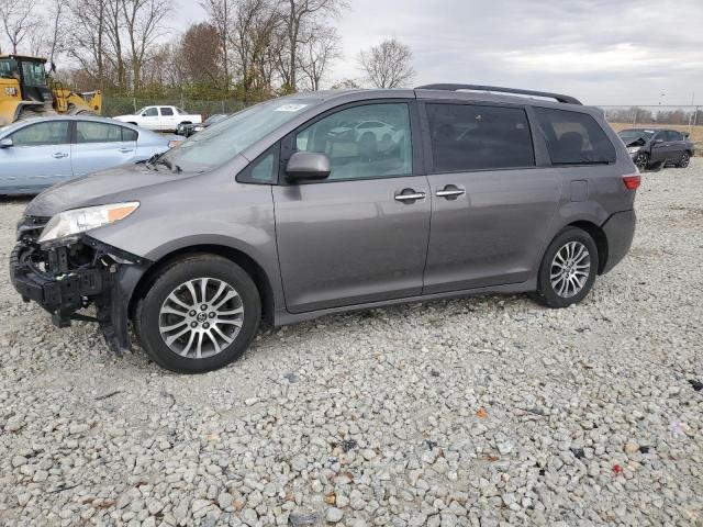 2019 Toyota Sienna Xle na sprzedaż w Cicero, IN - Front End